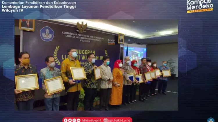 Unikom Raih Peringkat ke-9 Kategori Klasterisasi Terbaik Perguruan Tinggi