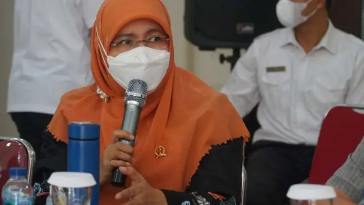 Siti Muntamah Dorong Pemprov Tuntaskan Blind Spot Pendidikan di Daerah