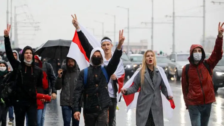 Menlu Polandia: EU Mungkin Berlakukan Lebih Banyak Sanksi pada Belarus