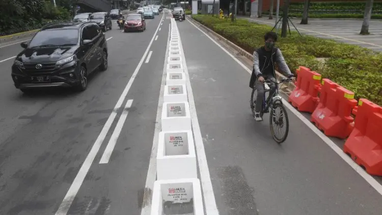 Jalur Sepeda Permanen di Sudirman-Thamrin Ditargetkan Maret 2021