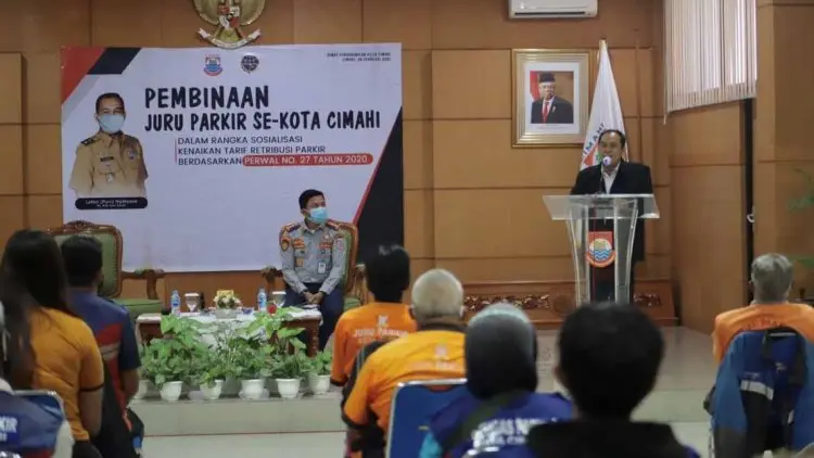 Tarif Parkir di Cimahi Naik 100 Persen