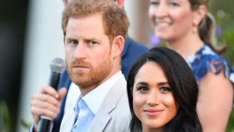 Pangeran Harry Khawatir Sejarah Akan Terulang