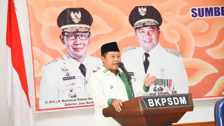 Uu Ruzhanul Dorong BPD Jaga Kekompakan dengan Pemerintah Desa