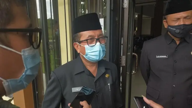 Bupati Cirebon Minta Tekan Penyebaran Covid tingkat Desa