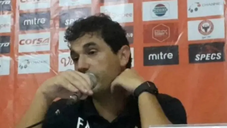 Semen Padang FC Belum Jalin Komunikasi dengan Pelatih Eduardo Almeida