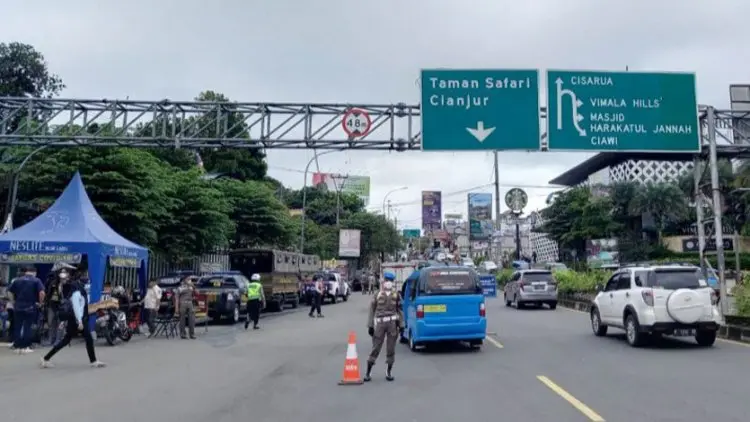 Satgas Covid-19 Bogor Putar Balik 280 Kendaraan di Jalur Puncak