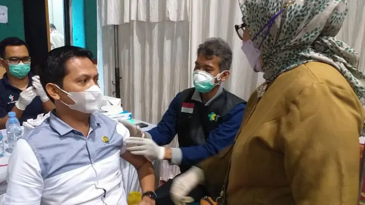 Duh...11 Anggota DPRD Bogor Belum Bisa Divaksin