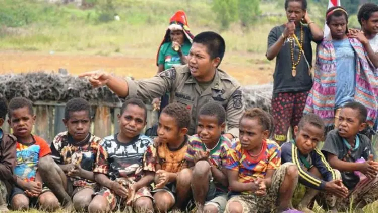 Kepala Suku: Kehadiran TNI/Polri Beri Rasa Aman Warga di Papua