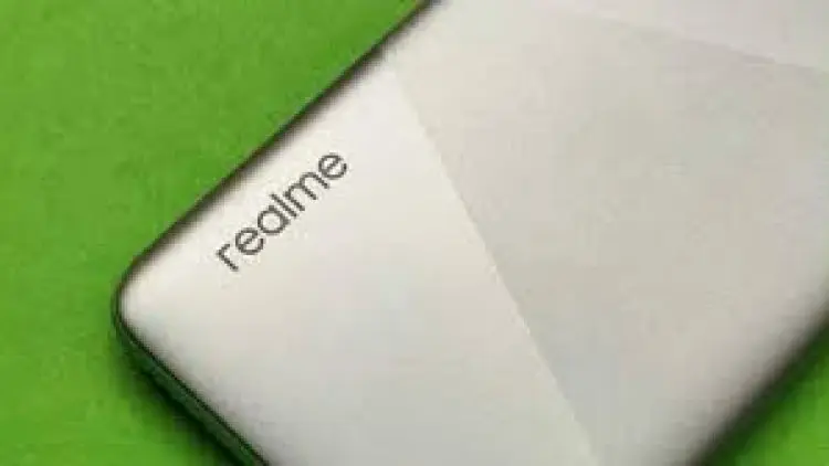 Realme Siapkan Dua Ponsel Entry Level di Indonesia