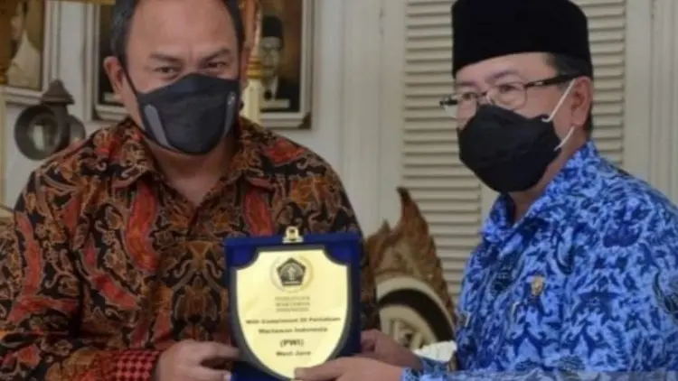 Wakil Gubernur Minta PWI Jabar Tertibkan Wartawan "Bodrek"