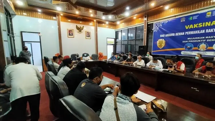 Audensi BPNT Kab Cirebon Memanas, Dewan Tolak Aliansi LSM Putar Rekaman
