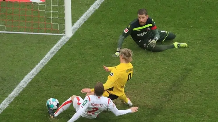 Gol Menit Akhir Haaland Hindarkan Kekalahan Dortmund dari Cologne