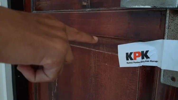 KPK Amankan Barang Bukti Kasus Pengadaan Barang di Bandung Barat