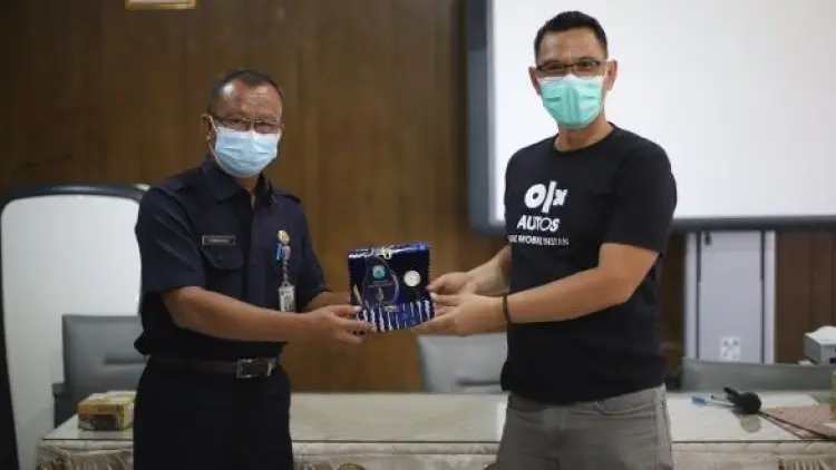 OLX dan SMKN 26 Tingkatkan SDM Industri Otomotif