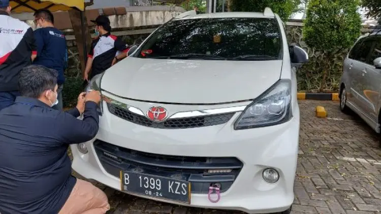 Komunitas Velozity Jajal Bayar Tol Tanpa Sentuh