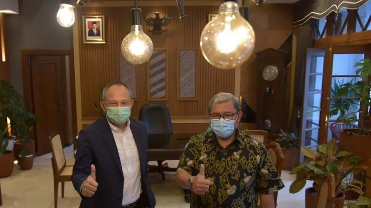 Ahmad Heryawan Merasa Sehat Setelah Suntikan Kedua