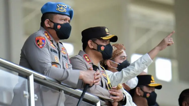 Kapolri Sidak Pertandingan Sepak Bola Piala Menpora di Solo