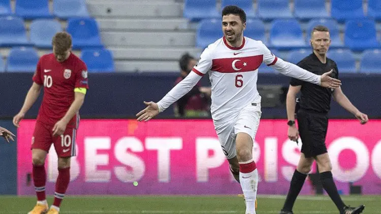 Turki Permalukan Erling Haland