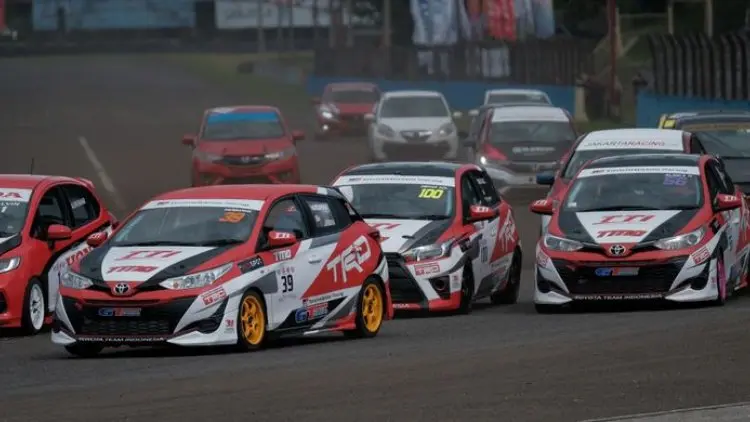 Tim Toyota Raih Podium di Ajang ITCR Seri Perdana