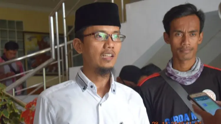 Buruh Metal Cirebon Protes Menteri Ida Fauziyah