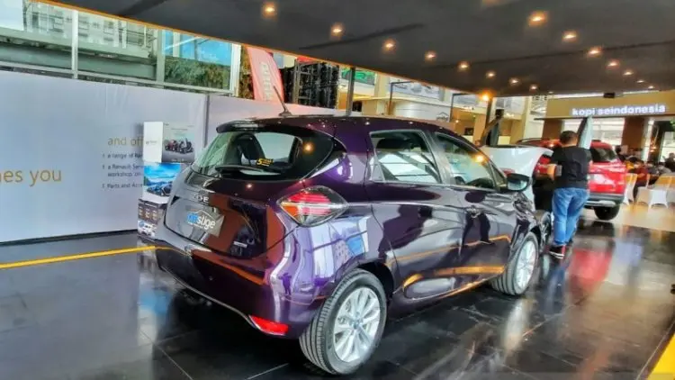 Prestiege Siap Perkenalkan Mobil Listrik Renault Zoe ke IIMS 2021?