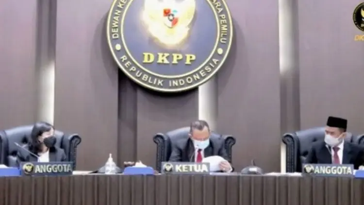 DKPP Berhentikan Tetap Anggota KPU Kota Jambi