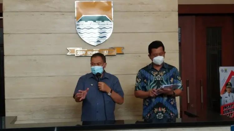 Selama Ramadan Kuliner di Bandung Buka Hingga Jam 11 Malam