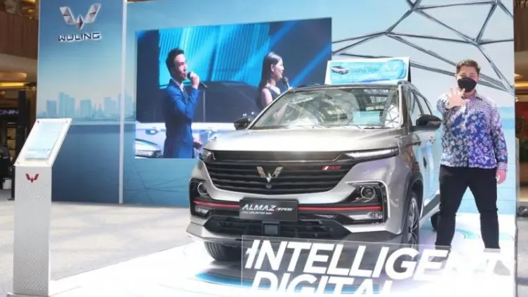 Wuling Hadirkan Dua Varian Almaz RS