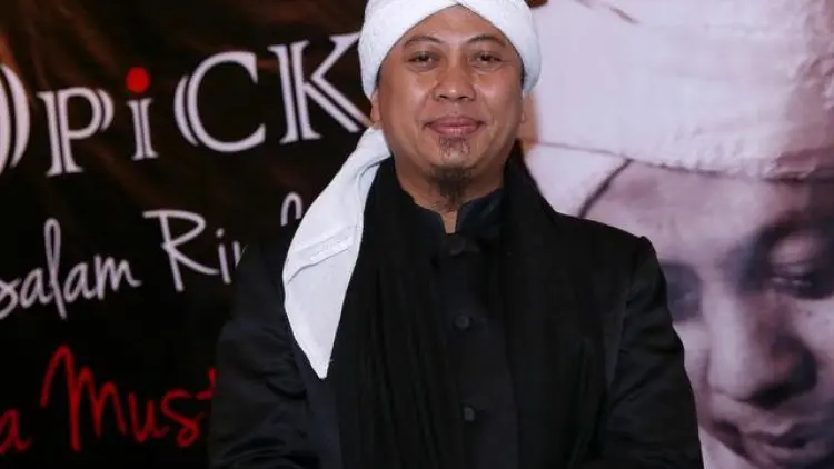 Pandemi, Opick Tak Berhenti Berkarya