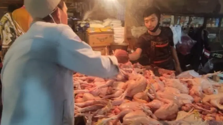 Di Cianjur, Harga Daging Ayam dan Sapi Kembali Merangkak Naik