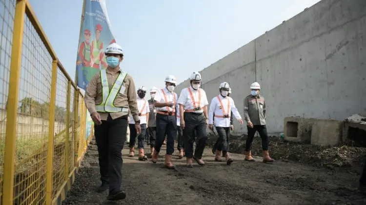 KA Cepat Bandung – Jakarta Sudah 70 persen