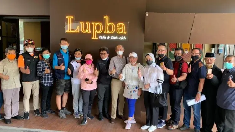 Kekuatan Komunitas UMKM Alumni Hadirkan Outlet di Mal