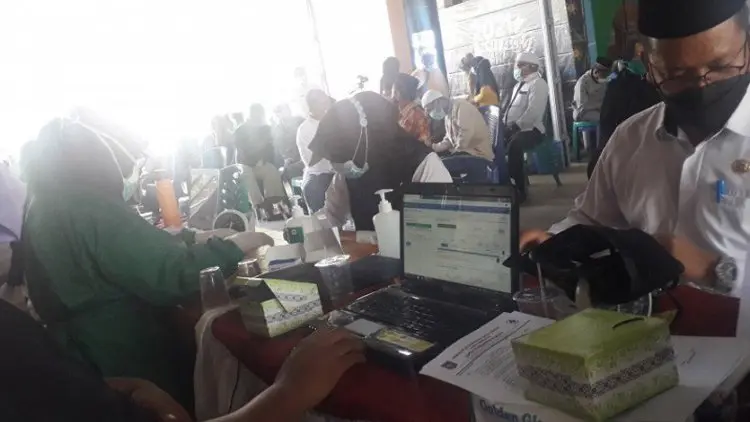 Total 10.373.963 Orang Telah Jalani Vaksinasi Covid-19