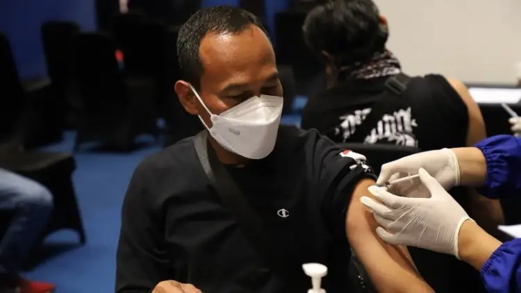 1.000 Insan Pupuk Kujang Ikuti Dosis Pertama Vaksinasi Covid-19