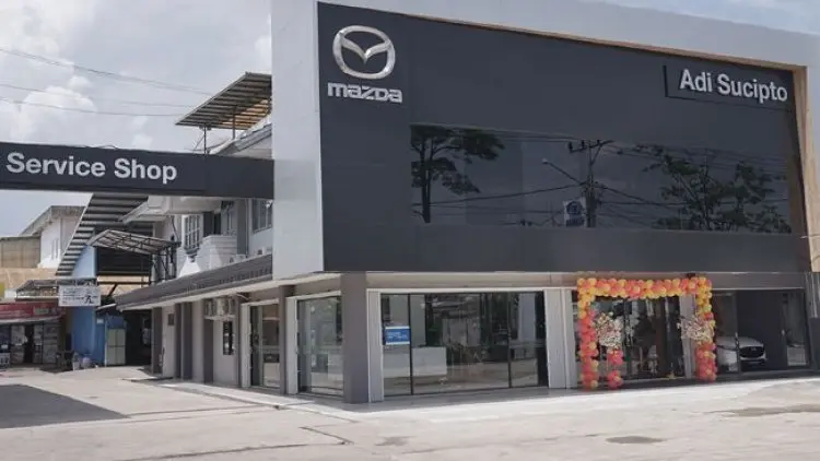 Mazda Resmikan Diler Baru di Pontianak