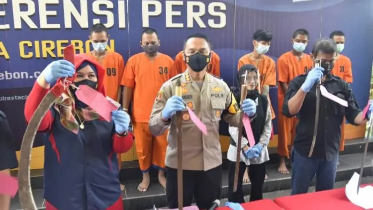 Polresta Cirebon Ungkap Kasus Perjudian Hingga Prostitusi Online