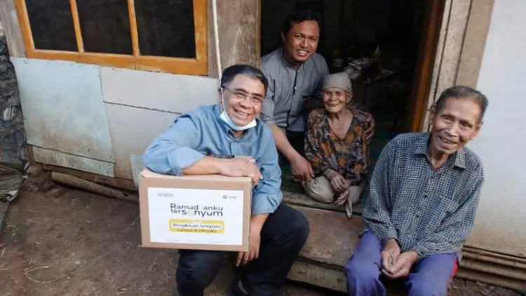 Lazis Darul Hikam Berbagi Berkah untuk 100.000 Penerima Manfaat