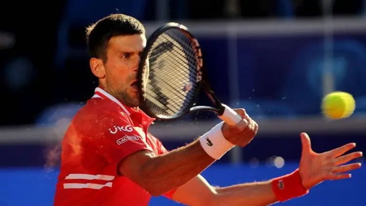Di Stadion Sendiri, Novak Djokovic Dipermalukan