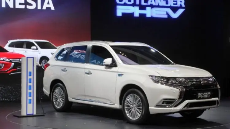 Mudahnya Merawat Mobil Berteknologi PHEV