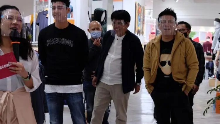 Ini Baju Lebaran Brand Lokal Ariel Noah-Al Ghazali