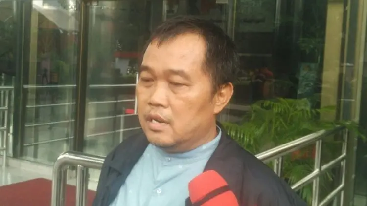MAKI Minta KPK Segera Sita Rekaman CCTV Rumah Dinas Azis Syamsuddin