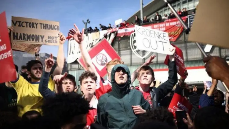 Sang Pemilik Kekeuh Tak Berniat Menjual Saham Arsenal