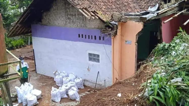 Respons Cepat Bencana di Sukabumi, JQR Kirimkan Bantuan