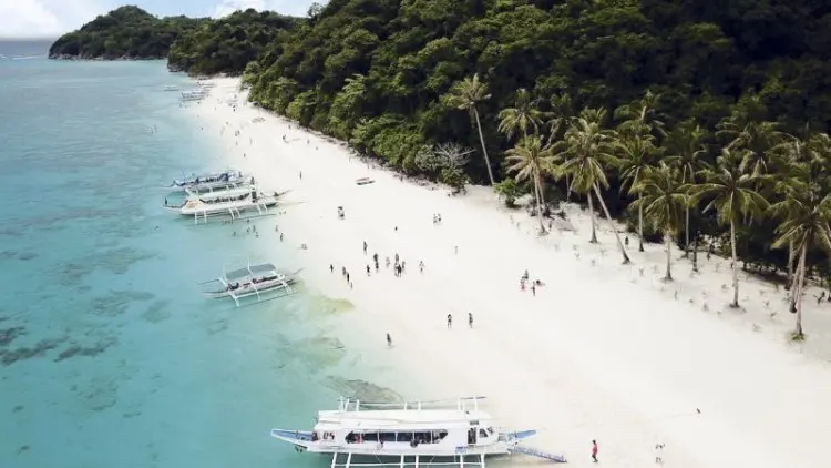 Kangen Liburan? Yuk Catat Dulu Tujuan Wajib di Filipina