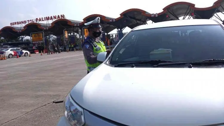 Sembilan Pos Penyekatan di Cirebon Mulai Beroperasi
