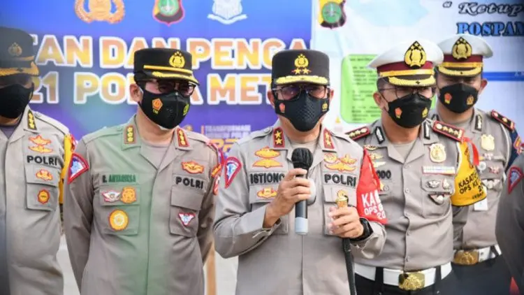 Polisi Berlakukan Sistem Buka Tutup di GT Cikarang Barat