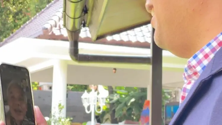 Emil-Ganjar Saling Video Call, Ada Apa Ya?