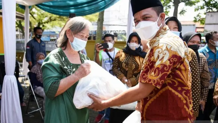 Stabilkan Harga Sembako Jelang Lebaran, Pemkab Bandung Gelar Operasi Pasar Murah