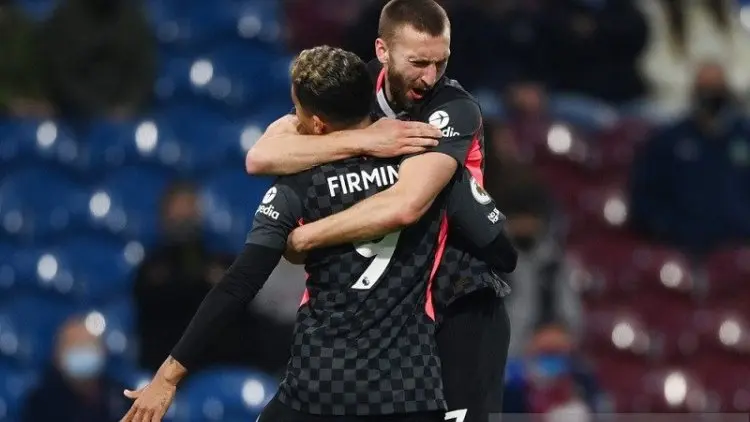 Cetak Gol Iya, Adang Peluang Juga, Mantap Betul Nathaniel Phillips!