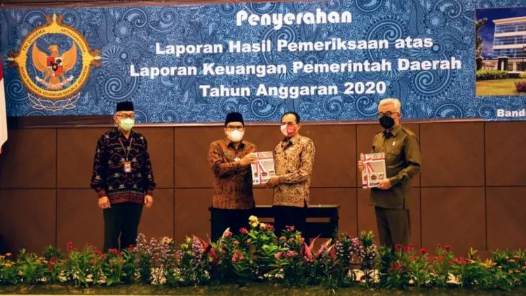 Raih Opini WTP Delapan Kali Berturut-turut, Plt Wali Kota Cimahi Bertekad Tingkatkan Kinerja